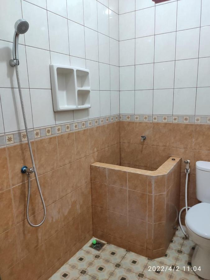 Kelana 2 Nice Homestay Semarang Exteriör bild