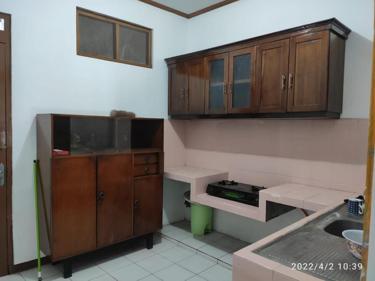 Kelana 2 Nice Homestay Semarang Exteriör bild